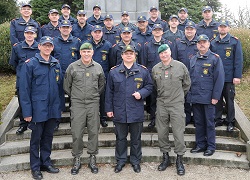 Das Ausbildungspersonal der Feuerwehr zeigte großes Interesse am modernen Führungssimulator der Militärakademie!